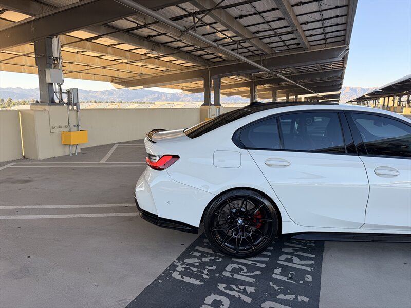 2024 BMW M3 Competition xDrive - Photo 7 - Canoga Park, CA 91303