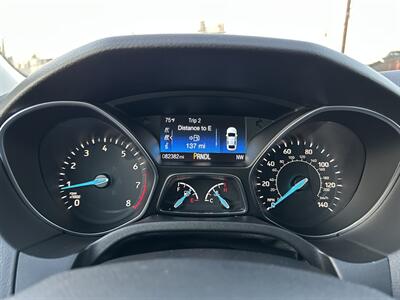 2018 Ford Focus SE   - Photo 30 - Canoga Park, CA 91303