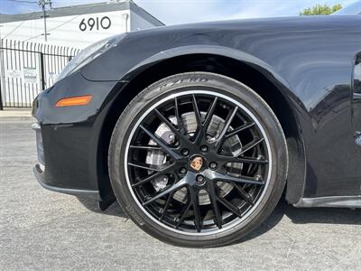 2021 Porsche Panamera   - Photo 11 - Canoga Park, CA 91303