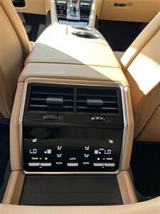2021 Porsche Panamera   - Photo 22 - Canoga Park, CA 91303