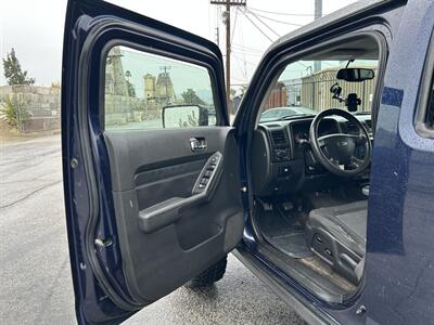 2008 Hummer H3   - Photo 10 - Canoga Park, CA 91303