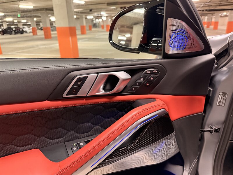 2025 BMW X6 M Competition - Photo 26 - Canoga Park, CA 91303