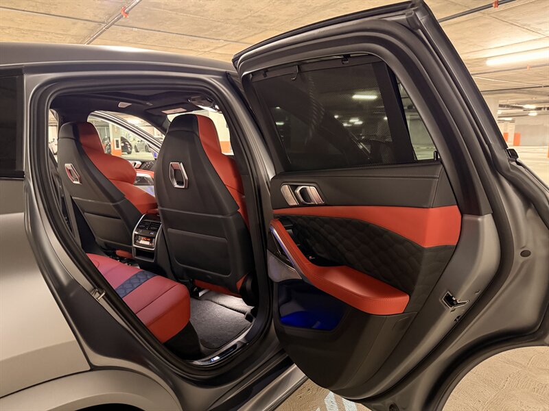 2025 BMW X6 M Competition - Photo 19 - Canoga Park, CA 91303