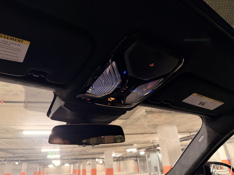 2025 BMW X6 M Competition - Photo 34 - Canoga Park, CA 91303