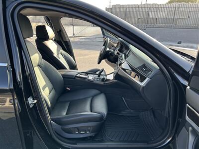 2012 BMW 5 Series 550i   - Photo 20 - Canoga Park, CA 91303