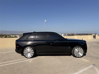 2023 Rolls-Royce Cullinan   - Photo 9 - Canoga Park, CA 91303