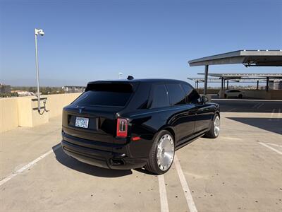 2023 Rolls-Royce Cullinan   - Photo 7 - Canoga Park, CA 91303