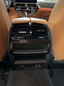 2022 BMW 5 Series M550i xDrive   - Photo 27 - Canoga Park, CA 91303