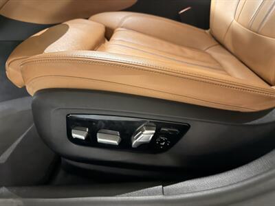 2022 BMW 5 Series M550i xDrive   - Photo 31 - Canoga Park, CA 91303