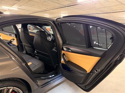 2023 BMW M5   - Photo 19 - Canoga Park, CA 91303