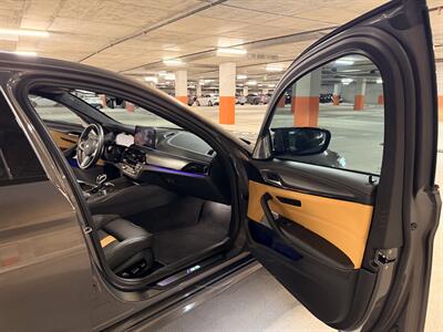 2023 BMW M5   - Photo 21 - Canoga Park, CA 91303