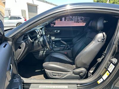 2020 Ford Mustang GT Premium   - Photo 15 - Canoga Park, CA 91303