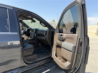 2020 GMC Sierra 2500HD Denali   - Photo 23 - Canoga Park, CA 91303
