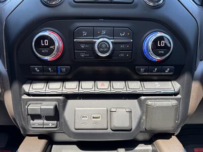 2020 GMC Sierra 2500HD Denali   - Photo 39 - Canoga Park, CA 91303