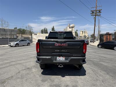 2020 GMC Sierra 2500HD Denali   - Photo 8 - Canoga Park, CA 91303