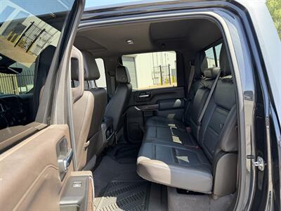2020 GMC Sierra 2500HD Denali   - Photo 20 - Canoga Park, CA 91303