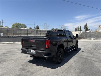 2020 GMC Sierra 2500HD Denali   - Photo 4 - Canoga Park, CA 91303