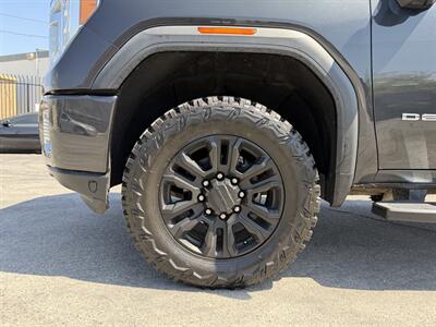2020 GMC Sierra 2500HD Denali   - Photo 13 - Canoga Park, CA 91303