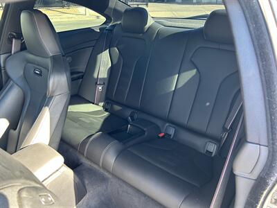 2020 BMW M4   - Photo 16 - Canoga Park, CA 91303