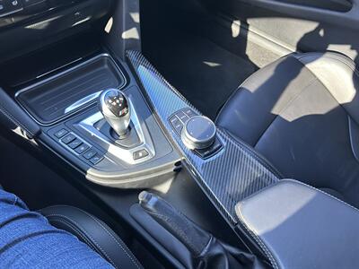 2020 BMW M4   - Photo 29 - Canoga Park, CA 91303