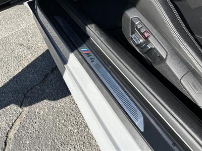 2020 BMW M4   - Photo 26 - Canoga Park, CA 91303