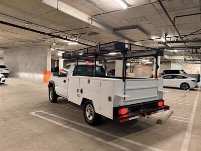 2003 Chevrolet Silverado 2500HD Work Truck   - Photo 3 - Canoga Park, CA 91303