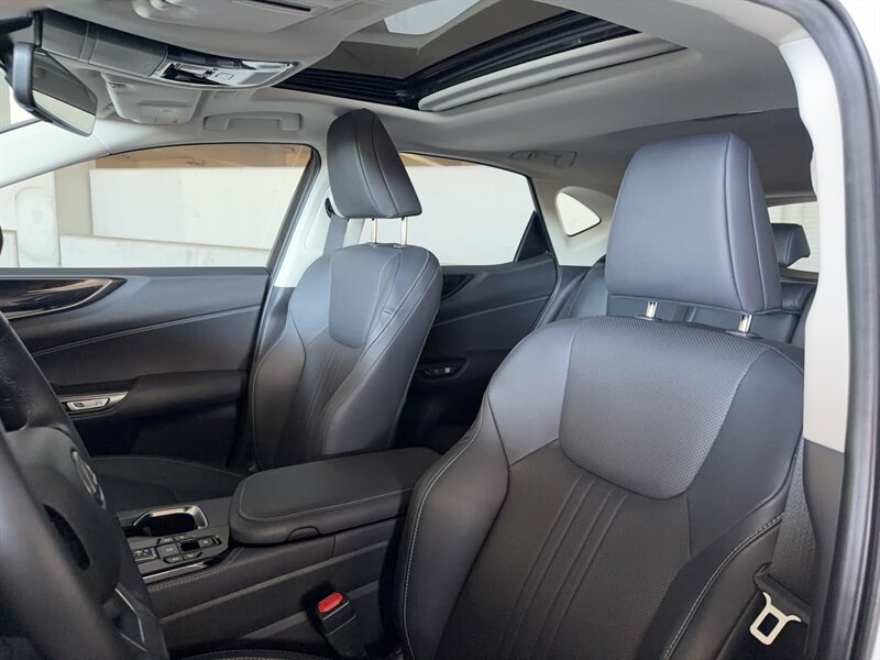 2024 Lexus NX 350 - Photo 30 - Canoga Park, CA 91303