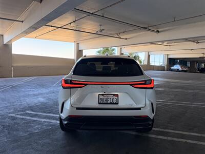 2024 Lexus NX 350 - Photo 8 - Canoga Park, CA 91303