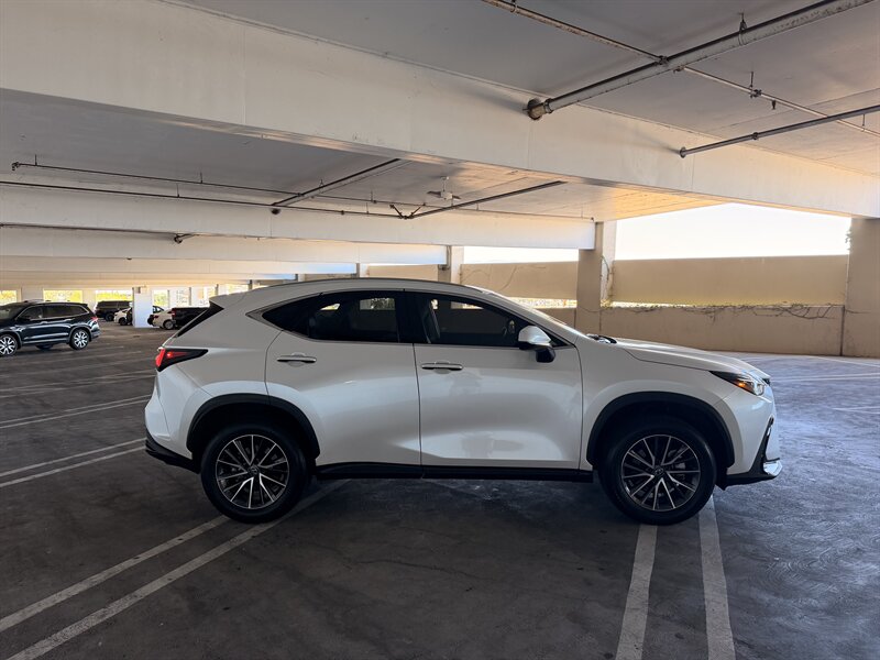 2024 Lexus NX 350 - Photo 5 - Canoga Park, CA 91303