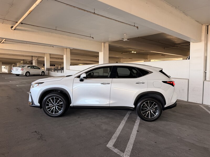 2024 Lexus NX 350 - Photo 2 - Canoga Park, CA 91303