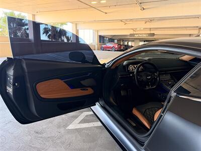 2024 Aston Martin DB12 V8 - Photo 15 - Canoga Park, CA 91303