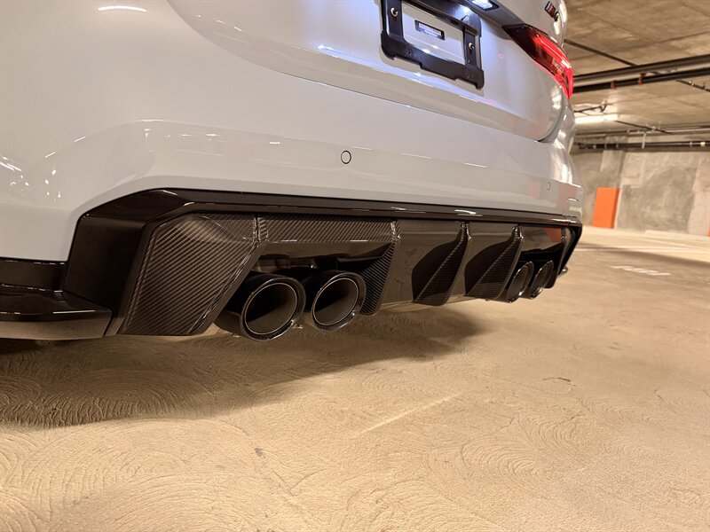 2021 BMW M4 - Photo 9 - Canoga Park, CA 91303