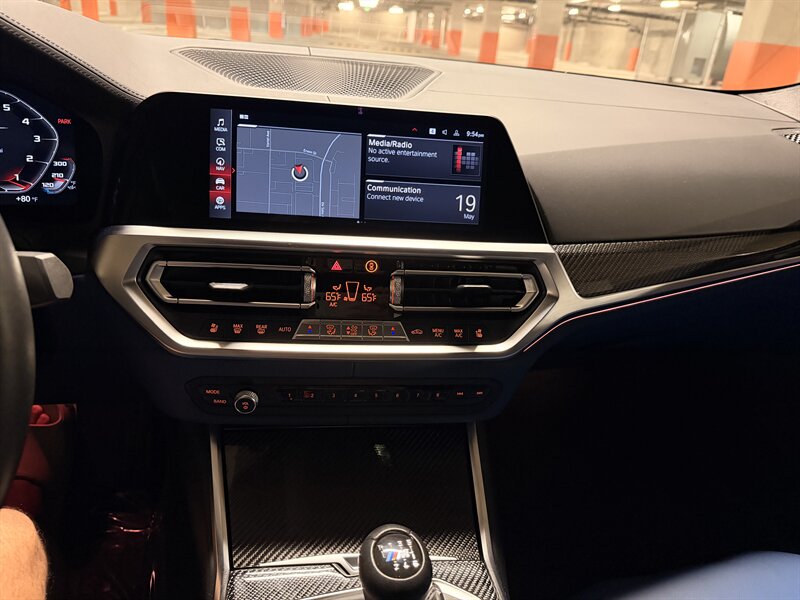 2021 BMW M4 - Photo 30 - Canoga Park, CA 91303