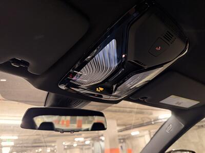 2021 BMW M4 - Photo 31 - Canoga Park, CA 91303
