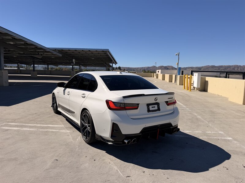 2024 BMW 3 Series M340i - Photo 5 - Canoga Park, CA 91303