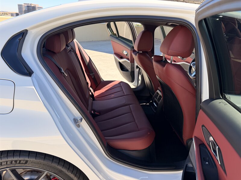 2024 BMW 3 Series M340i - Photo 33 - Canoga Park, CA 91303