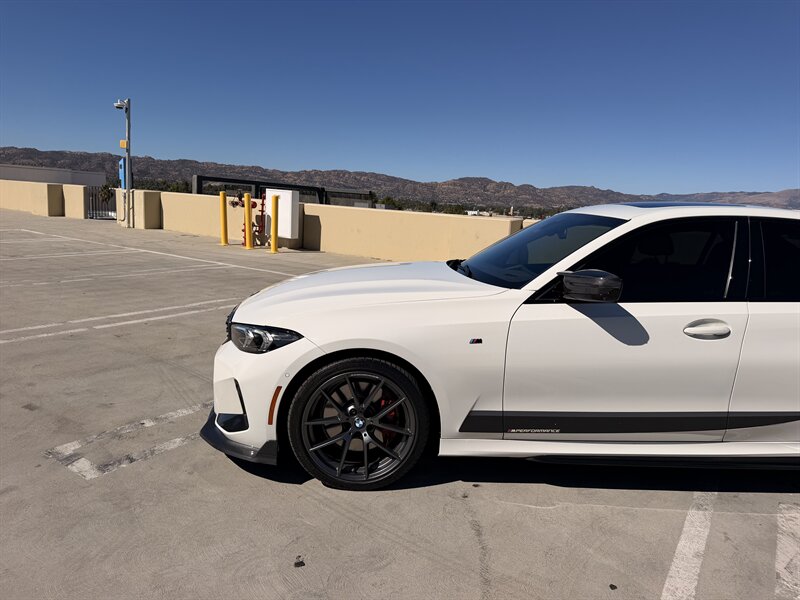 2024 BMW 3 Series M340i - Photo 2 - Canoga Park, CA 91303