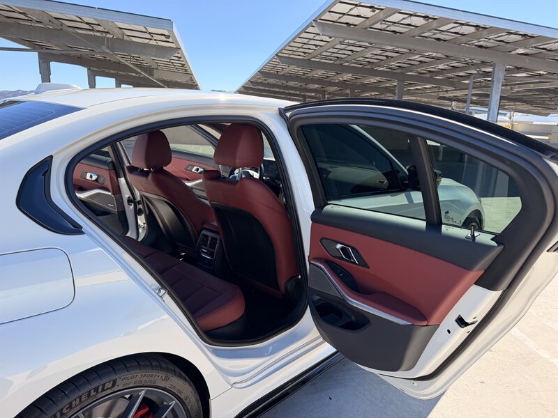 2024 BMW 3 Series M340i - Photo 32 - Canoga Park, CA 91303