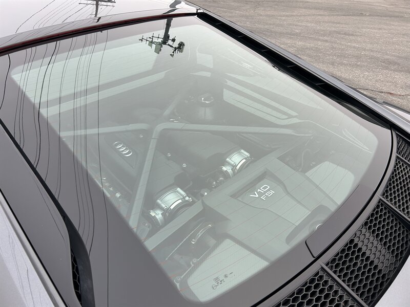 2023 Audi R8 5.2 V10 GT   - Photo 12 - Canoga Park, CA 91303