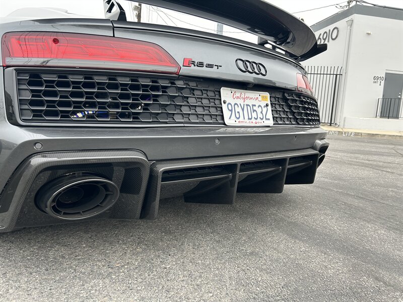 2023 Audi R8 5.2 V10 GT   - Photo 9 - Canoga Park, CA 91303