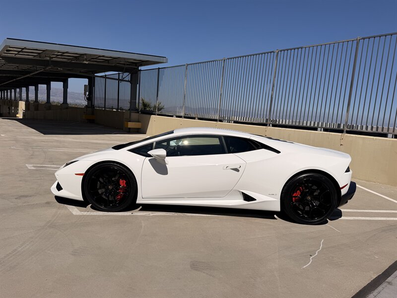 2016 Lamborghini Huracan LP 610-4 - Photo 43 - Canoga Park, CA 91303