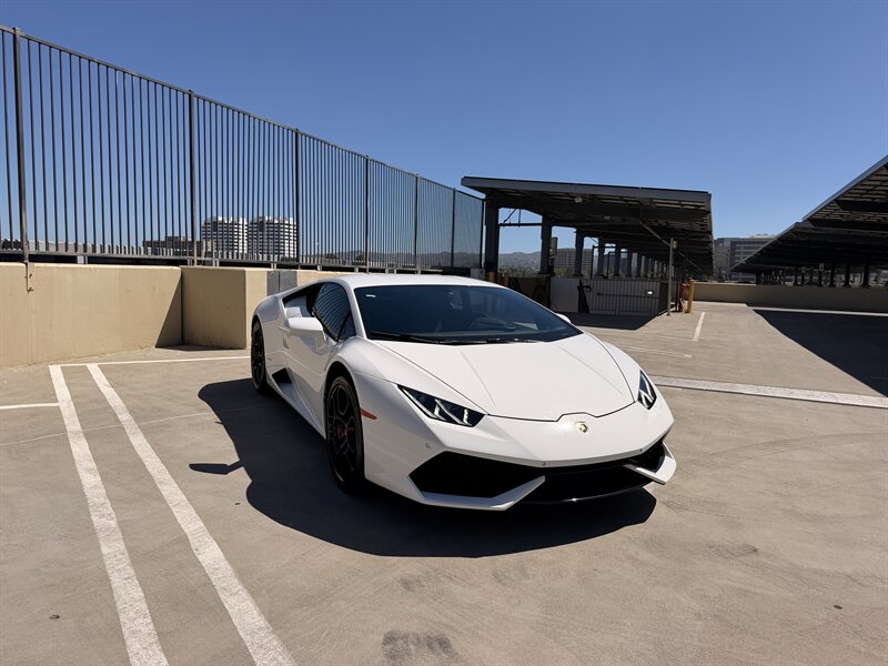 2016 Lamborghini Huracan LP 610-4 - Photo 6 - Canoga Park, CA 91303