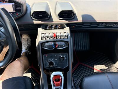 2016 Lamborghini Huracan LP 610-4 - Photo 33 - Canoga Park, CA 91303