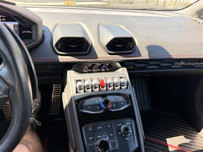2016 Lamborghini Huracan LP 610-4 - Photo 30 - Canoga Park, CA 91303