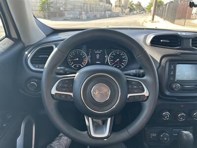 2020 Jeep Renegade Sport   - Photo 31 - Canoga Park, CA 91303