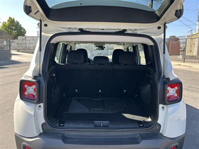 2020 Jeep Renegade Sport   - Photo 9 - Canoga Park, CA 91303
