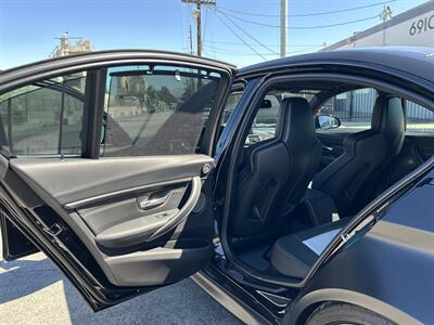 2018 BMW M3 CS   - Photo 21 - Canoga Park, CA 91303