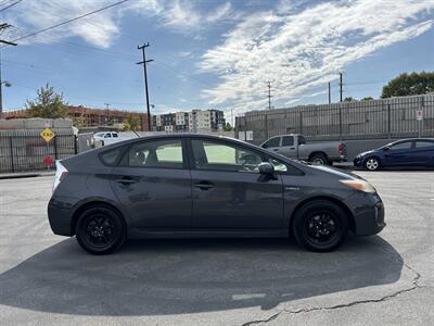 2015 Toyota Prius Three   - Photo 5 - Canoga Park, CA 91303