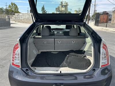 2015 Toyota Prius Three   - Photo 9 - Canoga Park, CA 91303