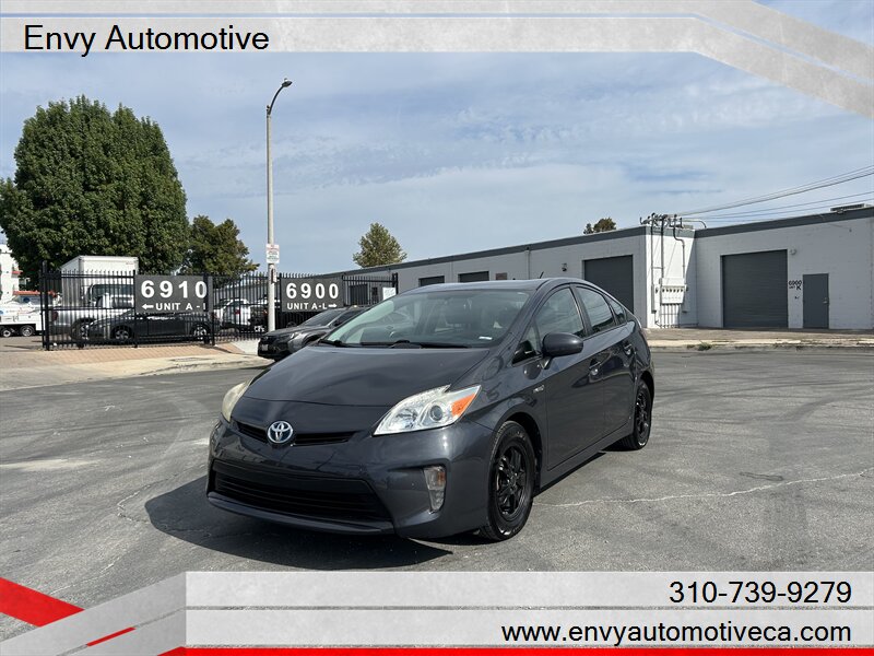 2015 Toyota Prius Three  